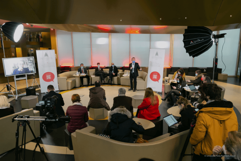 L'Ecole W s'associe à l'université Paris-Panthéon-Assas : établissement public expérimental (EPEX)